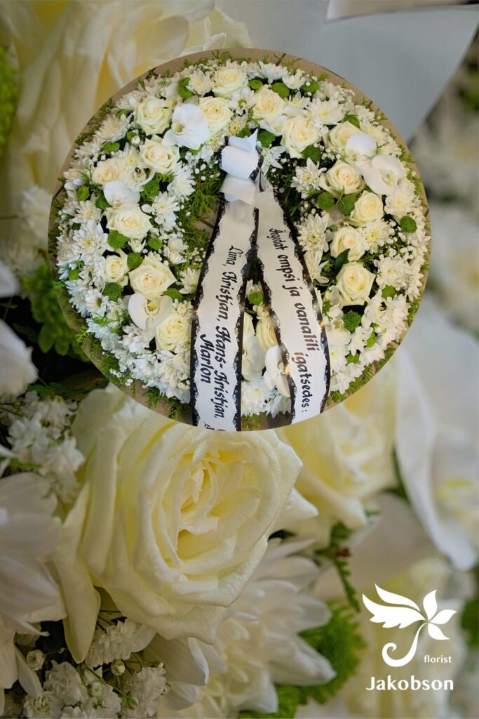 Matusepärjad kulleriga Matusepärjad kulleriga